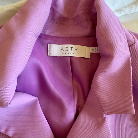 NWOT Laudine pink Blazer & matching mini skirt set - Picture 4 of 8